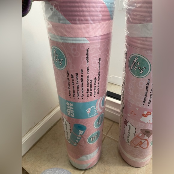 Blue Hello Kitty Yoga Mat - Picture 2 of 2